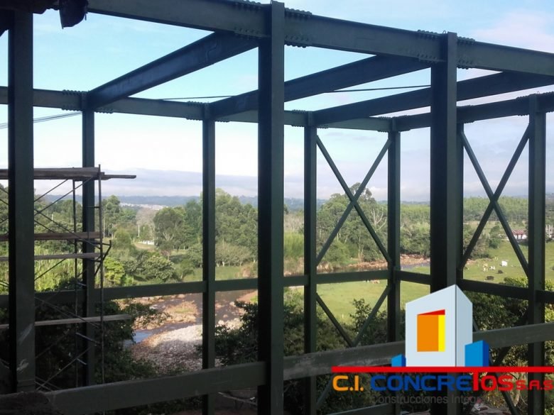 Estructuras Metálicas